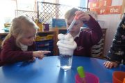 early years pupils enjoying science week